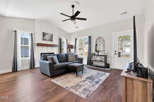 102 Hawk Pl, Goldsboro, NC 27530 - Photo 7