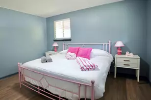2006 Waters Dr, Raleigh, NC 27610 - Photo 15