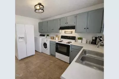 1932 Wood Avenue, Burlington, NC 27215 - Photo 3