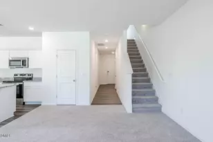 956 Rift Vly Dr, Zebulon, NC 27597 - Photo 19