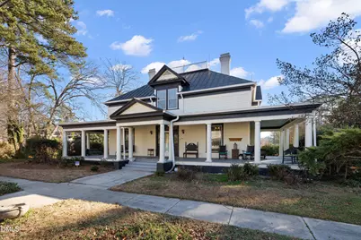 206 S Sycamore Street, Fremont, NC 27830 - Photo 3