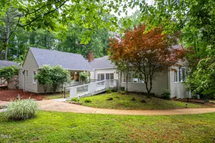 708 October Woods Rd, Chapel Hill, NC 27516 - Photo 7