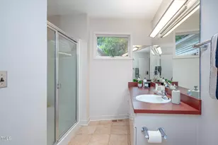 708 October Woods Rd, Chapel Hill, NC 27516 - Photo 55