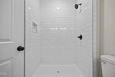 206 S Wall Street, Benson, NC 27504 - Photo 17