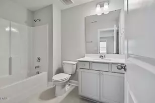 600 Barrington Row Ave, Zebulon, NC 27597 - Photo 15