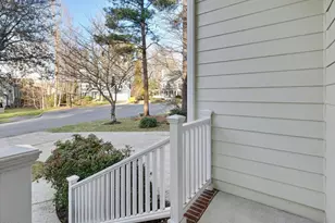 105 Rossburn Way, Chapel Hill, NC 27516 - Photo 5