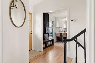 313 Yorktown Dr, Chapel Hill, NC 27516 - Photo 5