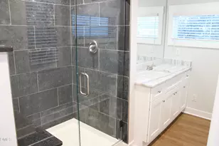 2812 Mayview Rd, Raleigh, NC 27607 - Photo 15