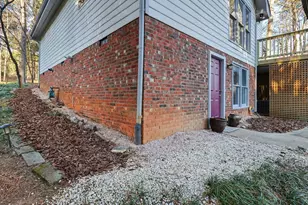 305 Westbrook Dr, Carrboro, NC 27510 - Photo 51