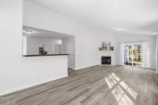 3511 Thornwood Dr, Durham, NC 27703 - Photo 9