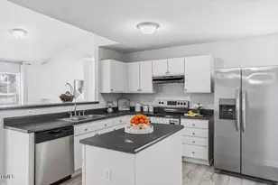 3511 Thornwood Dr, Durham, NC 27703 - Photo 15