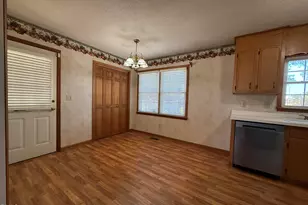 103 Byrd Dr, Dunn, NC 28334 - Photo 7