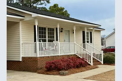 103 Byrd Dr, Dunn, NC 28334 - Photo 1