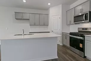 5207 Chapel Townes Way, Raleigh, NC 27604 - Photo 9