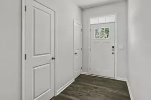 7428 Bourbon Briar Dr, Raleigh, NC 27604 - Photo 5