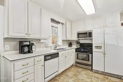 4911 Seterra Bend, Durham, NC 27712 - Photo 9