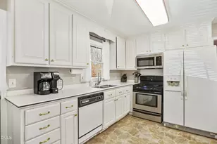 4911 Seterra Bend, Durham, NC 27712 - Photo 9