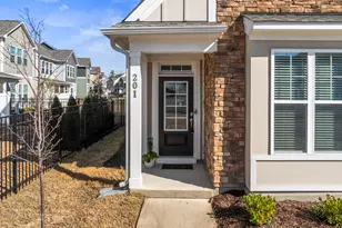 201 Spring Hope Dr, Holly Springs, NC 27540 - Photo 13