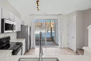 1733 Sorrell Brook Way, Raleigh, NC 27609 - Photo 9