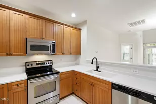 807 Swan Neck Ln, Raleigh, NC 27615 - Photo 13