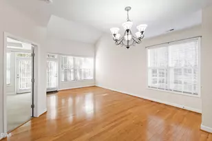 807 Swan Neck Ln, Raleigh, NC 27615 - Photo 5