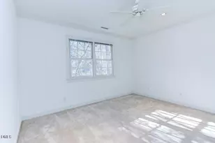 100 Sundance Pl, Chapel Hill, NC 27514 - Photo 37