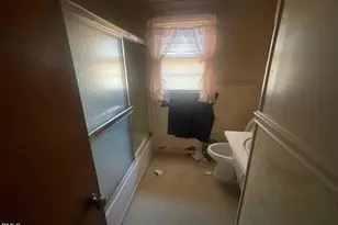 938 Old Grantham Rd, Goldsboro, NC 27530 - Photo 11