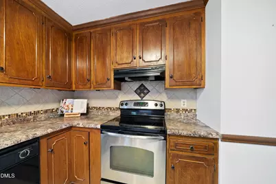 2540 Rolling Meadows Drive, Raleigh, NC 27603 - Photo 17