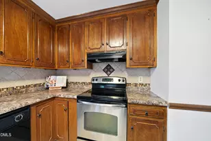 2540 Rolling Meadows Dr, Raleigh, NC 27603 - Photo 17