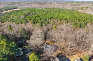 2540 Rolling Meadows Dr, Raleigh, NC 27603 - Photo 7