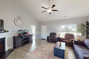 111 Fox Run Ct, Benson, NC 27504 - Photo 11