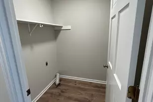 6528 Thetford Ct, Raleigh, NC 27615 - Photo 5