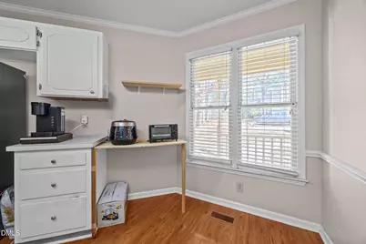 135 Boldleaf Court, Cary, NC 27513 - Photo 7