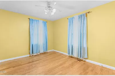 1008 W King Street, Hillsborough, NC 27278 - Photo 15