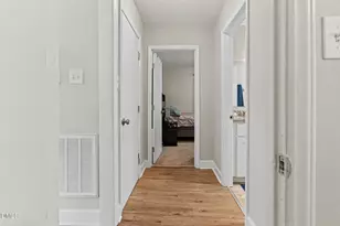 626 S Hoover Rd, Durham, NC 27703 - Photo 13