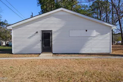 323 Trevathan Street, Rocky Mount, NC 27804 - Photo 3