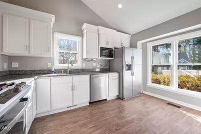 1117 Oakside Court, Raleigh, NC 27609 - Photo 5