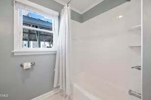 1117 Oakside Ct, Raleigh, NC 27609 - Photo 23