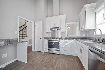 1117 Oakside Court, Raleigh, NC 27609 - Photo 7