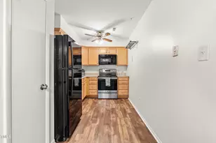 1212 Schaub Dr, Raleigh, NC 27606 - Photo 15