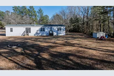 110 Brookside Lane, Four Oaks, NC 27524 - Photo 5