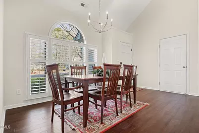 12105 Queensbridge Court, Raleigh, NC 27613 - Photo 11