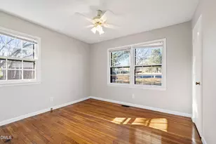 909 Bryn Mawr Ct, Apex, NC 27502 - Photo 21