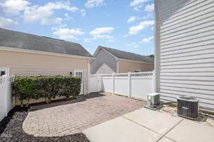 1044 Philpott Dr, Chapel Hill, NC 27517 - Photo 31