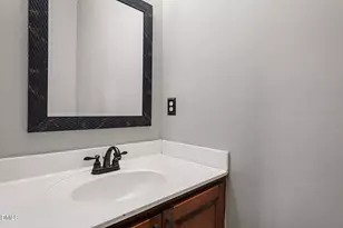 110 Avenal Ln, Clayton, NC 27527 - Photo 5