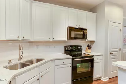 5051 Amber Clay Lane, Raleigh, NC 27612 - Photo 9