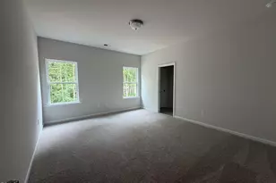 309 Hemlock Dr, Sanford, NC 27330 - Photo 9