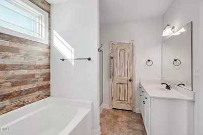 118 Willard Wood Run, Benson, NC 27504 - Photo 17