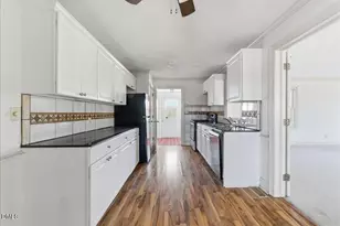 1266 Dr Martin Luther King Jr Blvd, Warrenton, NC 27589 - Photo 15