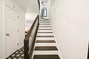 105 Sully Ct, Chapel Hill, NC 27514 - Photo 5